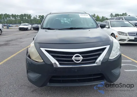 2017 Nissan Versa 1.6 S z USA, uszkodzony, nr VIN 3N1CN7AP1HL833438